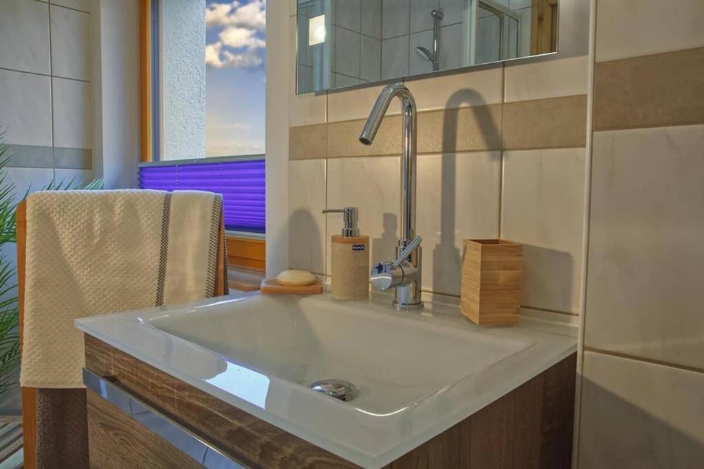 Ferienwohnung “Mount Meissner” Germerode Ngoại thất bức ảnh